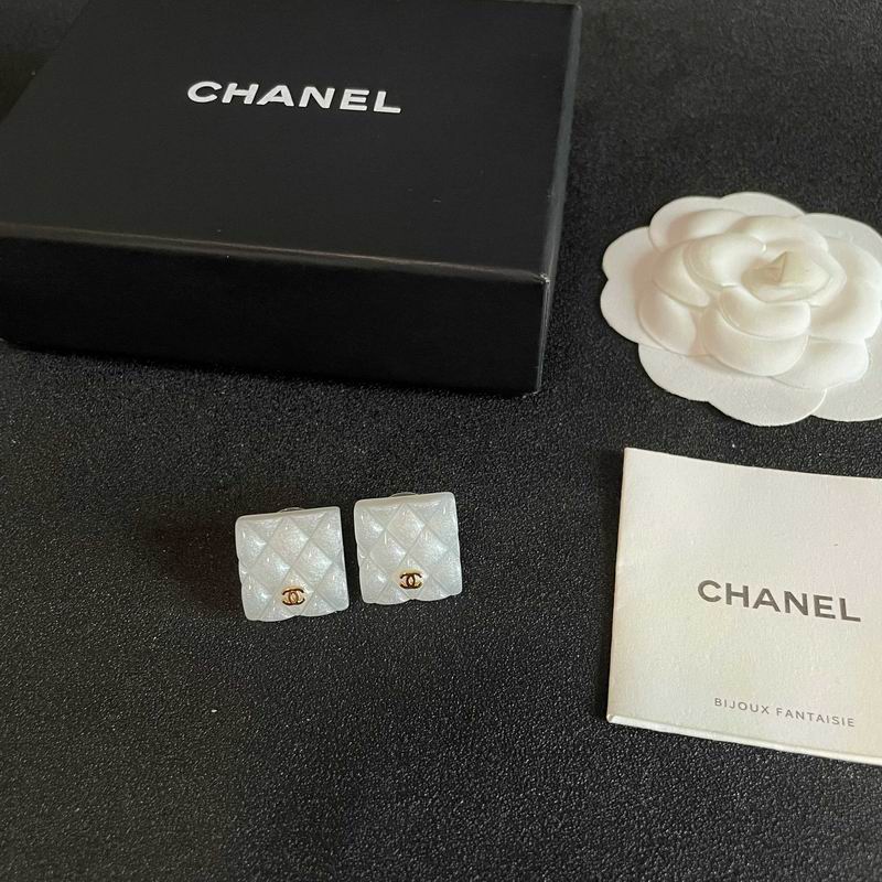 Chanel Earring 06yxs231